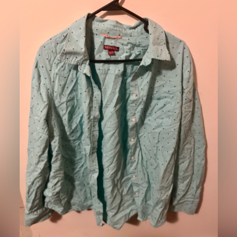 Women’s Merona baby blue polka dot button down blouse (XXL)